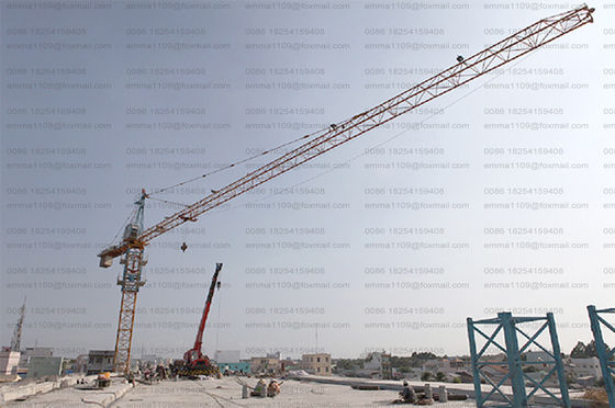 QTZ100 grúa de torre de grifo TC6013 6tones Construcción Grúa de la ciudad libre en Rusia
